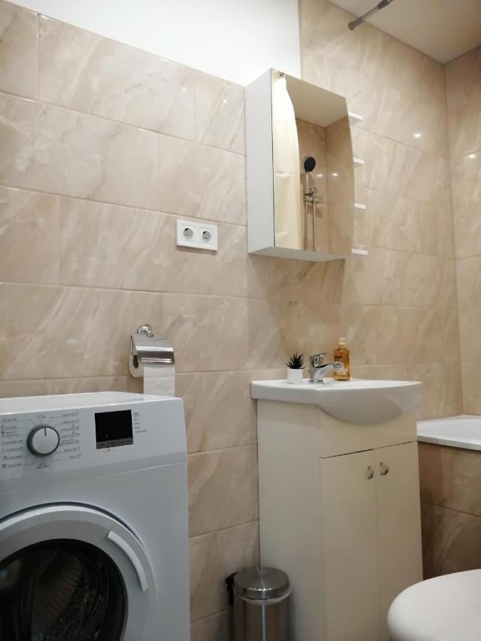 Apartamenti Miera Osta Liepāja Exteriér fotografie
